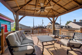 Spectacular Roof Top Deck - Luxury 3 bedroom